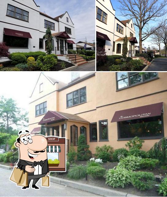 Maggie's Bar & Restaurant, 145 Country Club Dr in Lakewood Township