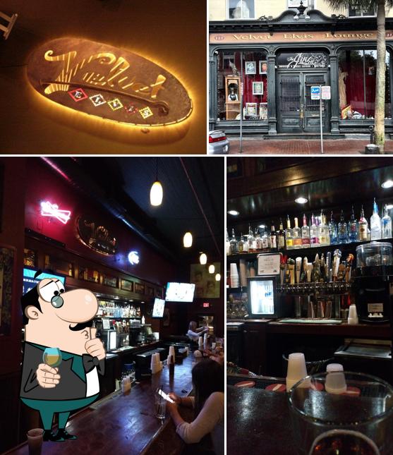 Velvet Elvis Grille and Tap in Milledgeville Restaurant menu and reviews