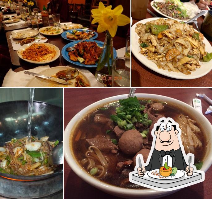 Restaurante Thai Chili, Elk Grove Carta del restaurante y opiniones