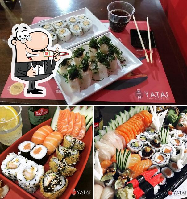 No Yatai, você pode tentar sushi