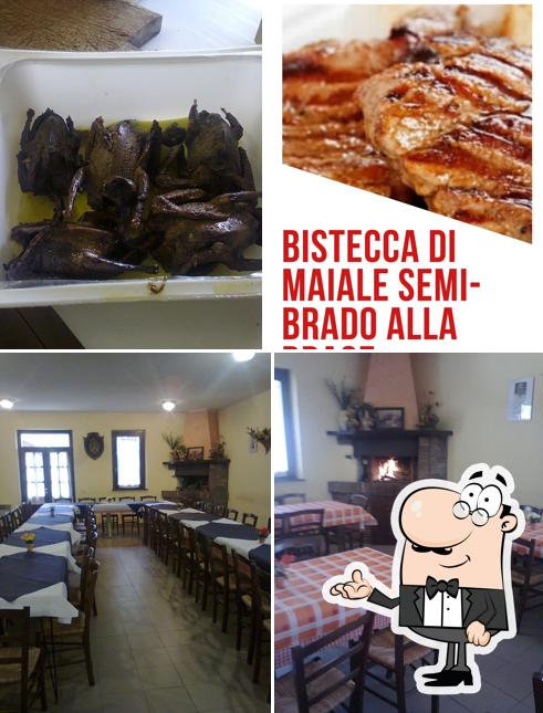 Tra le varie cose da Da Peppa e Angelino si possono trovare la interni e cibo