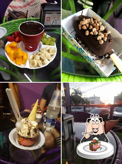 Bolo de chocolate em Fruta Gurt