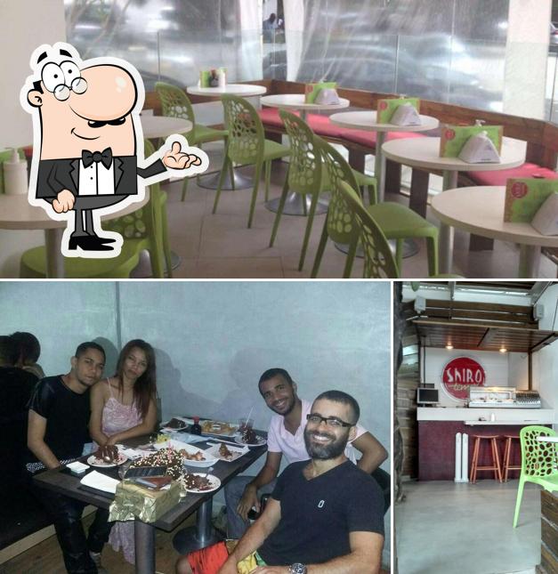 O interior do Shiro Temaki