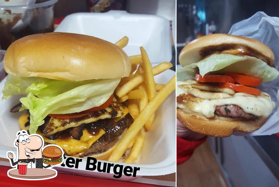 Try out a burger at Mister Burger Osório Osório RS