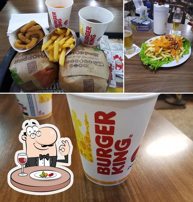 Entre diversos coisas, comida e cerveja podem ser encontrados no Burger King