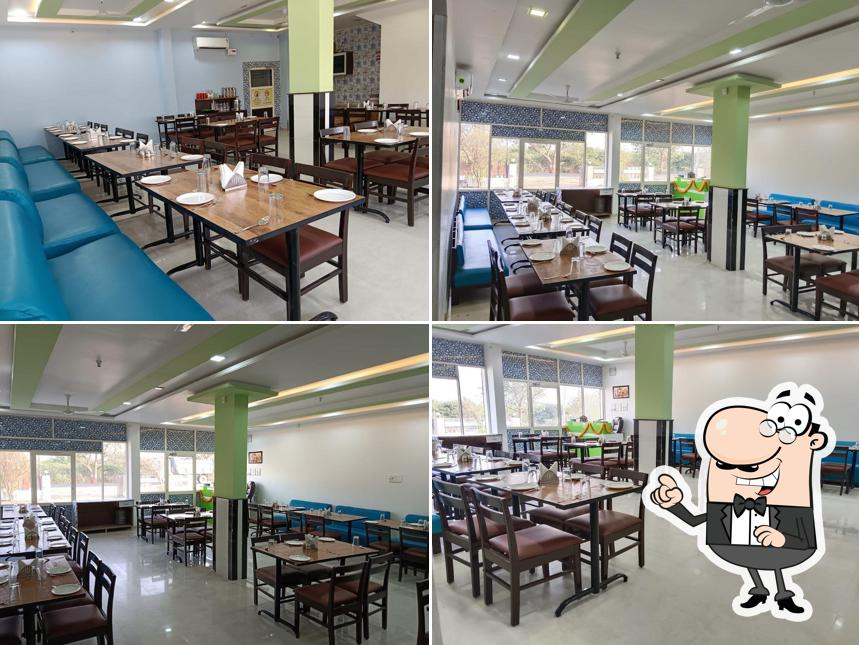 Everest Restaurant