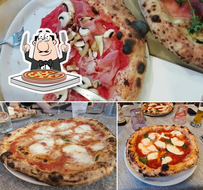 A Pizzeria La Reggia, puoi ordinare una bella pizza