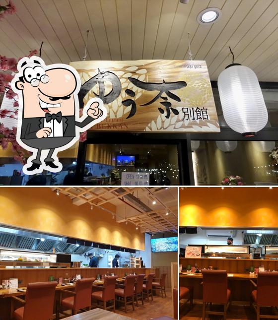 The interior of WAGYU Sukiyaki&shyabu Yuna2 Japanese Restaurant