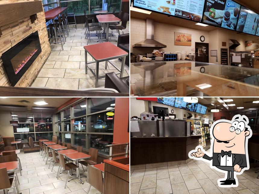 L'intérieur de Tim Hortons