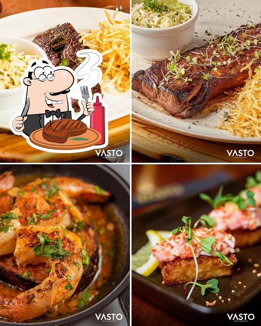 Vasto Restaurante: Sushi, Salmão, Bacalhau, Sobremesas, Vinho, Chopp, Delivery oferece pratos de carne