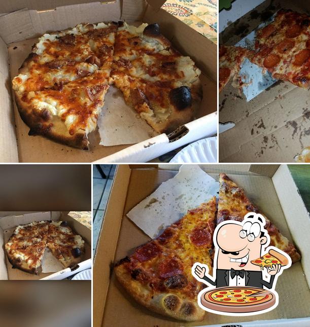Frisco's Pizza in New Haven Restaurant menu and reviews