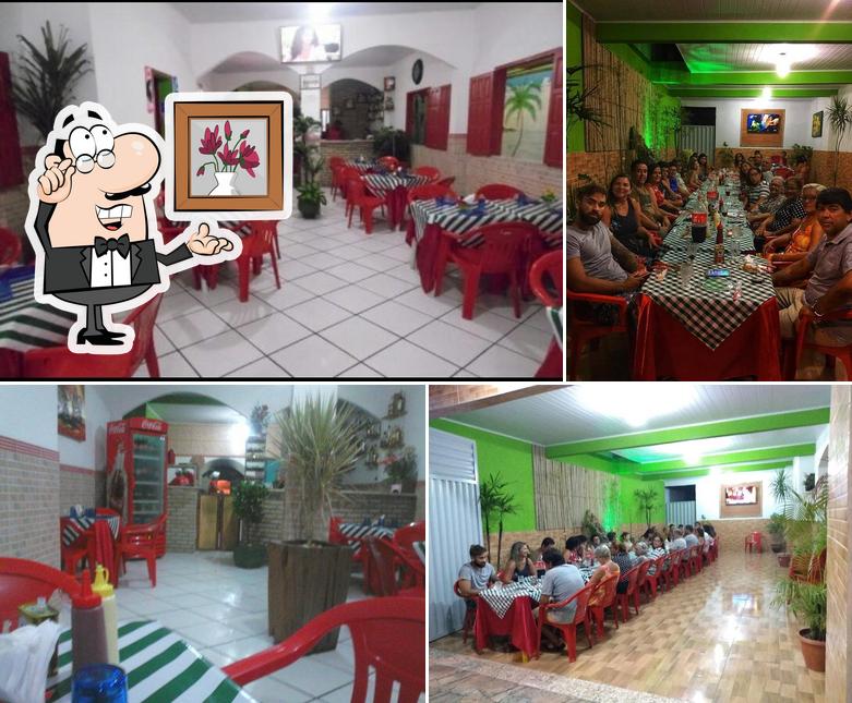 O interior do Pizzaria Itália