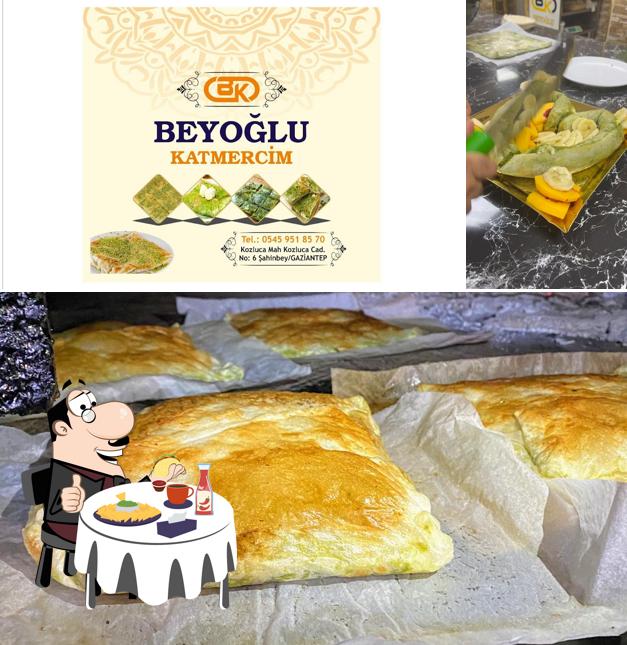 Cheese plate at BEYOĞLU KATMERCİM ANTEPTE KATMER ANTEPTE EN İYİ KATMER ANTEPTE EN İYİ KATMERCİ