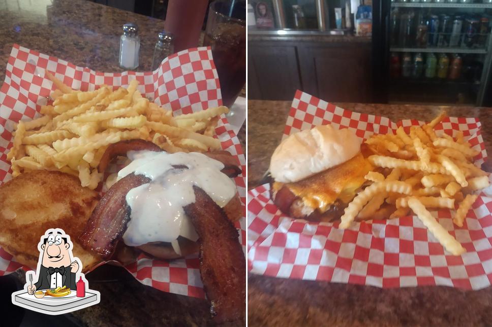 Cloud 9 Bar and Grill, 625 20th Ave SE in Watertown Restaurant reviews