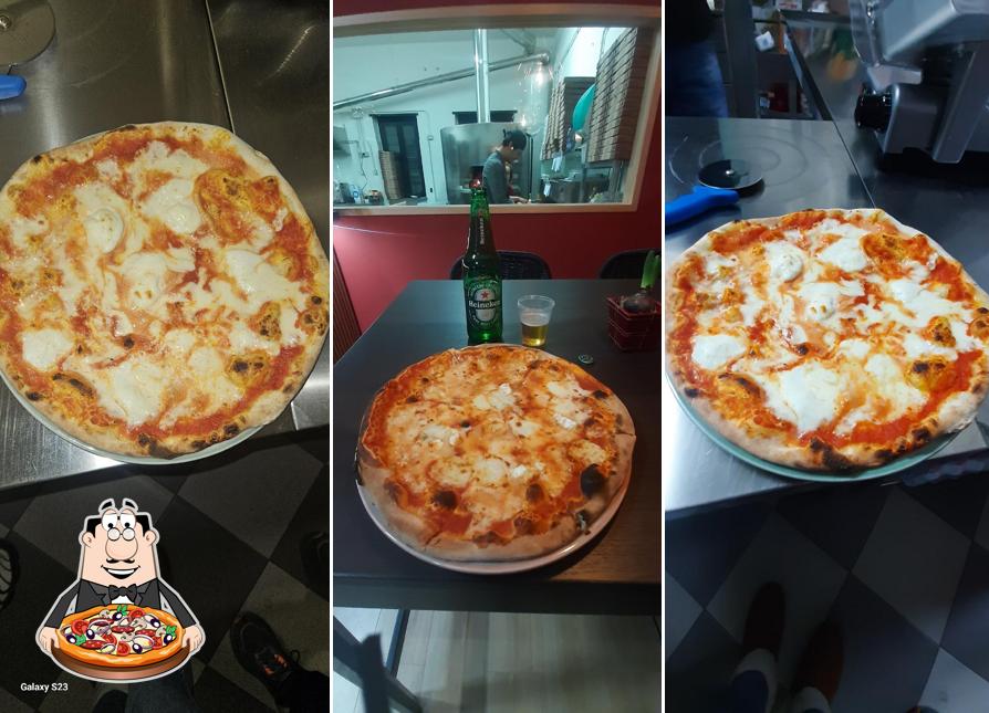 Prenditi tra le molte varianti di pizza