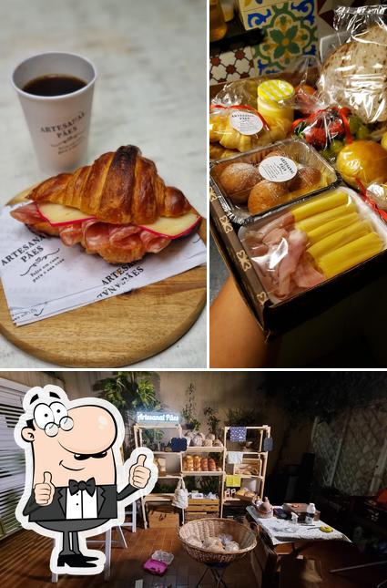 See this pic of Artesanal Pães · Pães de Longa Fermentação, Cafés Especiais e Brunch