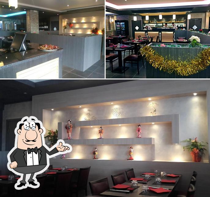 Siediti a un tavolo di Sushi Kikko Restaurant
