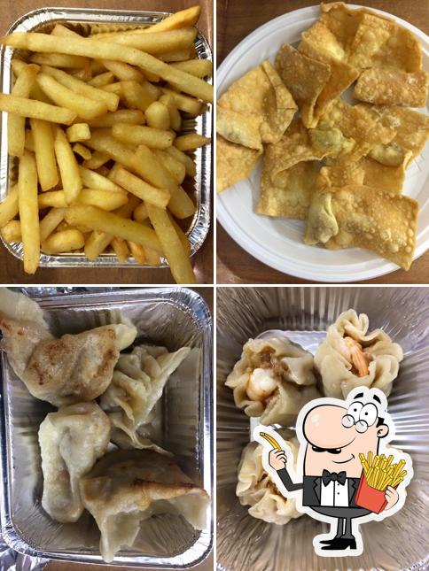 Ordina le patatine fritte a Rosticceria Cinese Chinatown