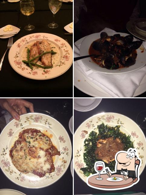 John Mineo's Italian Restaurant in Town and Country Restaurant menu