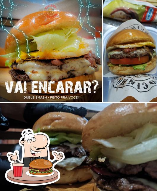 Experimente um hambúrguer no Zé Burger