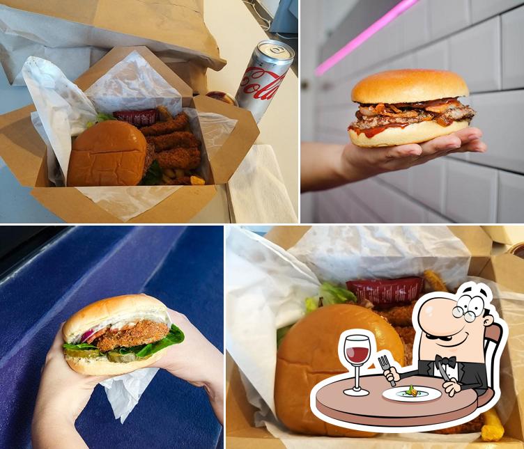 Flip Burgers restaurant, Tijuana Restaurant menu and reviews