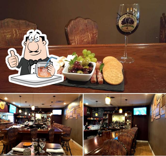 Mighty Oak Barrel in Oakmont Restaurant menu and reviews