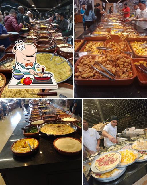 Paella em Estação da Comida