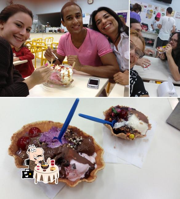 Comida em Sorveteria Nova