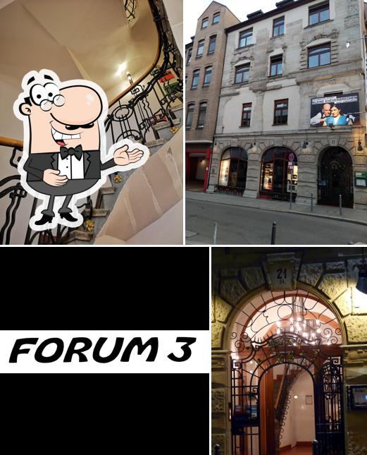 Here's a picture of Forum 3