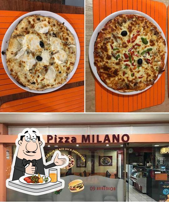 Food at Pizza Milano