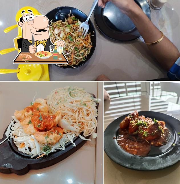 Pad thai at Momo & Me Palakkad
