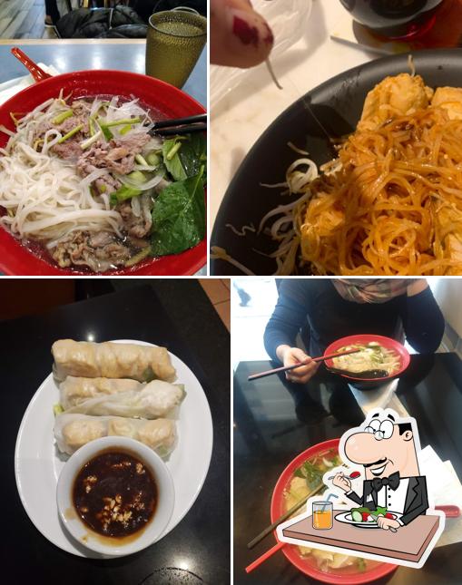 Ginger Restaurant, 695 Yonge St in Toronto Restaurant menu and reviews