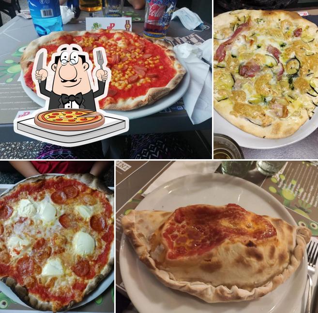 En Bar Pizzalponte Di Cialdi Roberta, puedes degustar una pizza
