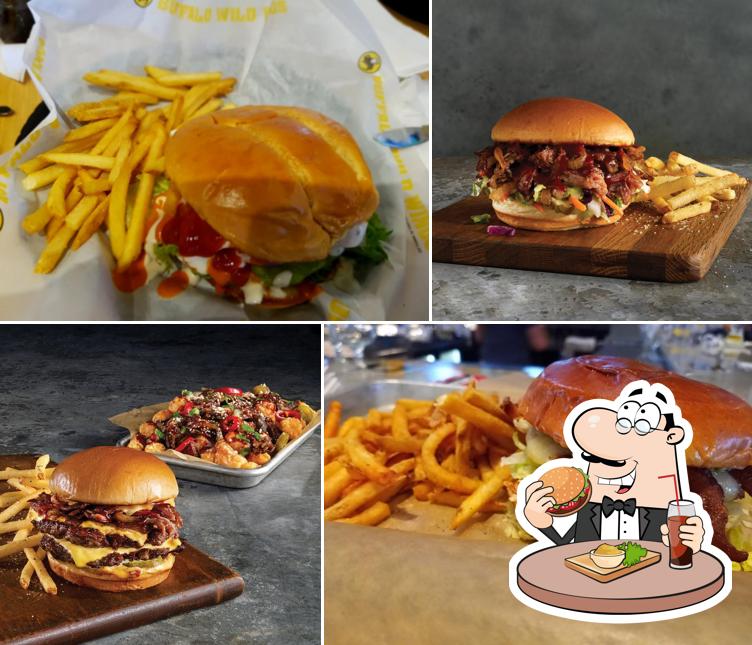 Best buffalo wings in San Diego restaurants, spring 2024 Restaurant Guru