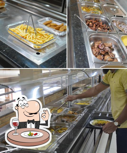 Confira a ilustração ilustrando comida e interior no Calderon Self-Service