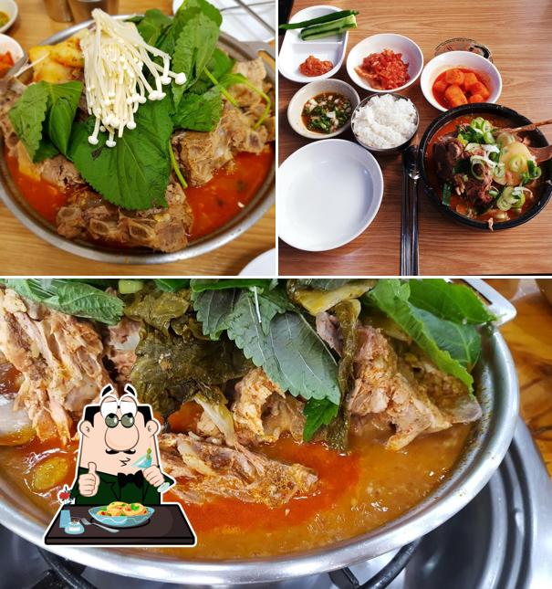 Somunnan Gamjatang (Pork Bone Soup) restaurant, Seoul Restaurant reviews