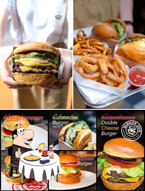 Отведайте гамбургеры в "Burger Joys"
