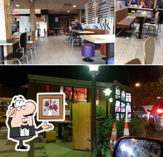 L'intérieur de McDonald's