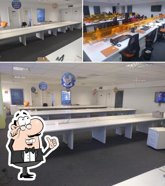 Veja imagens do interior do Giraffas Adm de Franquias