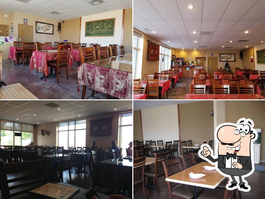 Rueon Thai Restaurant in Red Deer Restaurant menu and reviews