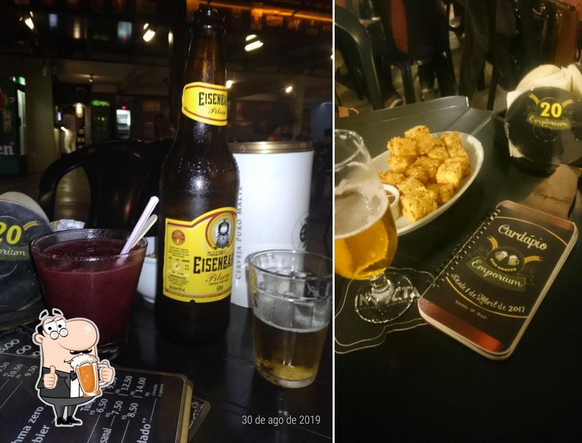 Emporium Biergarten serve uma gama de cervejas