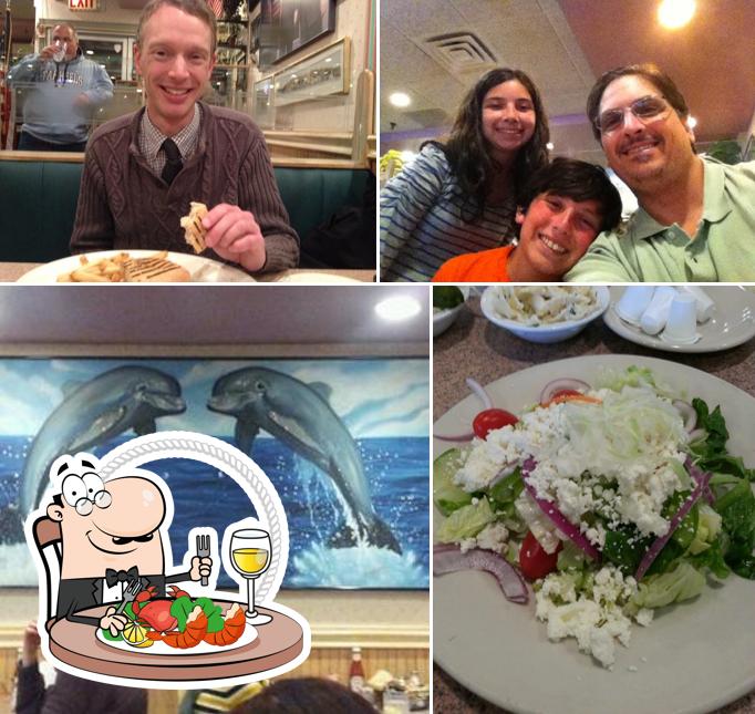 Golden Dolphin Restaurant in Huntington Restaurant menu and reviews