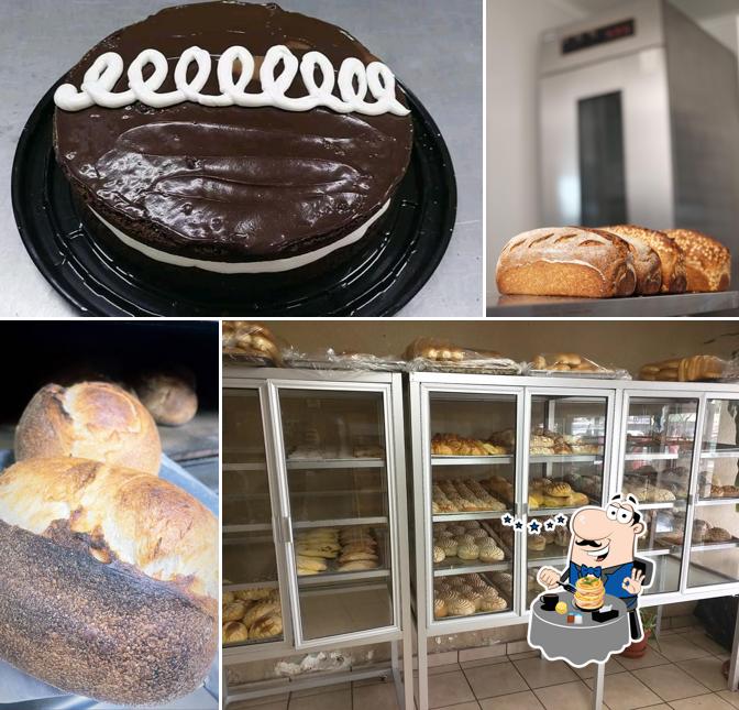 Aurora Panaderia Pasteleria, Mexicali Restaurant reviews
