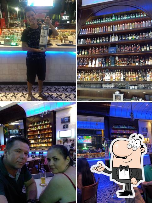 O interior do BR 11 Botequim