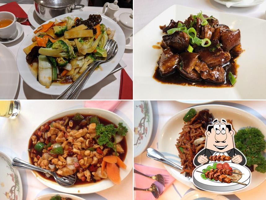 Еда в "China Garden Restaurant"