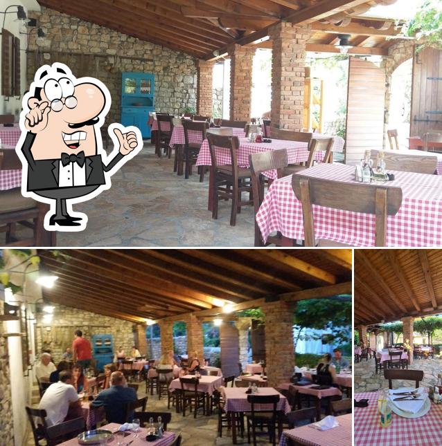 Gli interni di Konoba Dalmacija