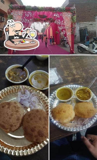 The picture of Milap Puri Chole’s food and exterior