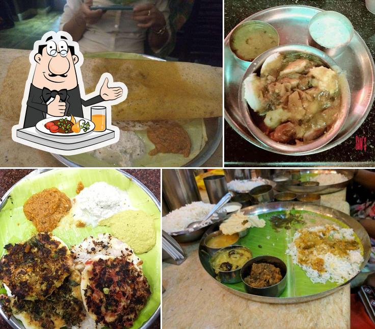Food at Shri Balaajee Bhavan