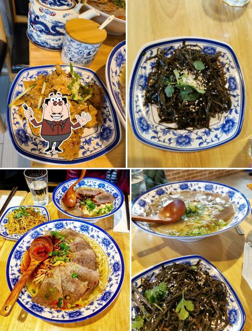 Meals at Lan Noodle Restaurant 兰州牛肉拉面