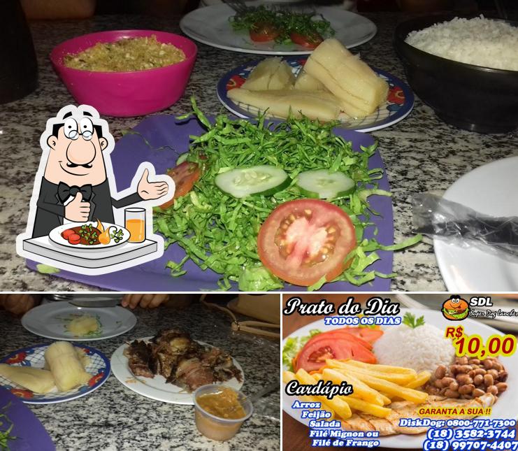 Comida em Super Dog Lanches